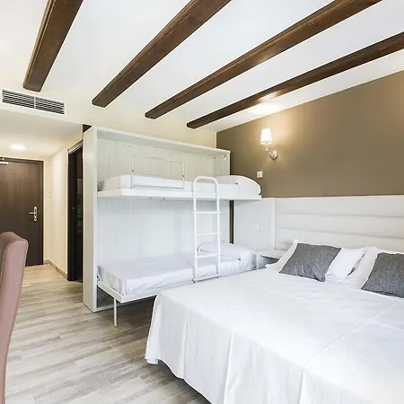 Hotel Atiana
